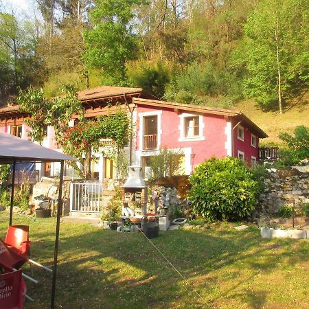 La Muria Apartment Onís Dış mekan fotoğraf