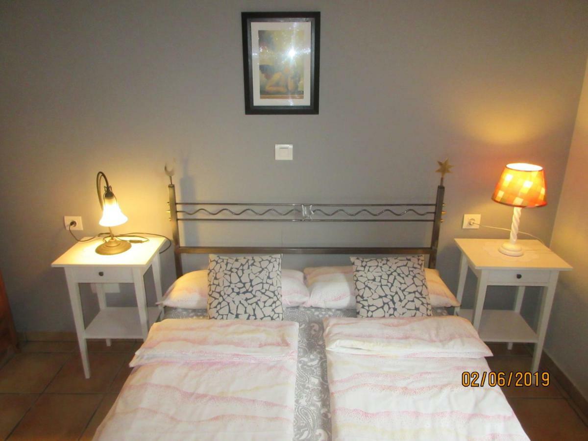 La Muria Apartment Onís Dış mekan fotoğraf