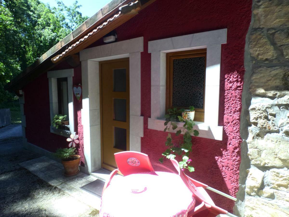 La Muria Apartment Onís Dış mekan fotoğraf