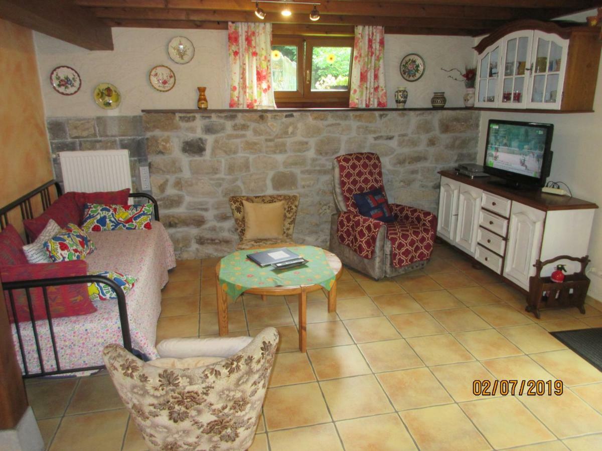 La Muria Apartment Onís Dış mekan fotoğraf